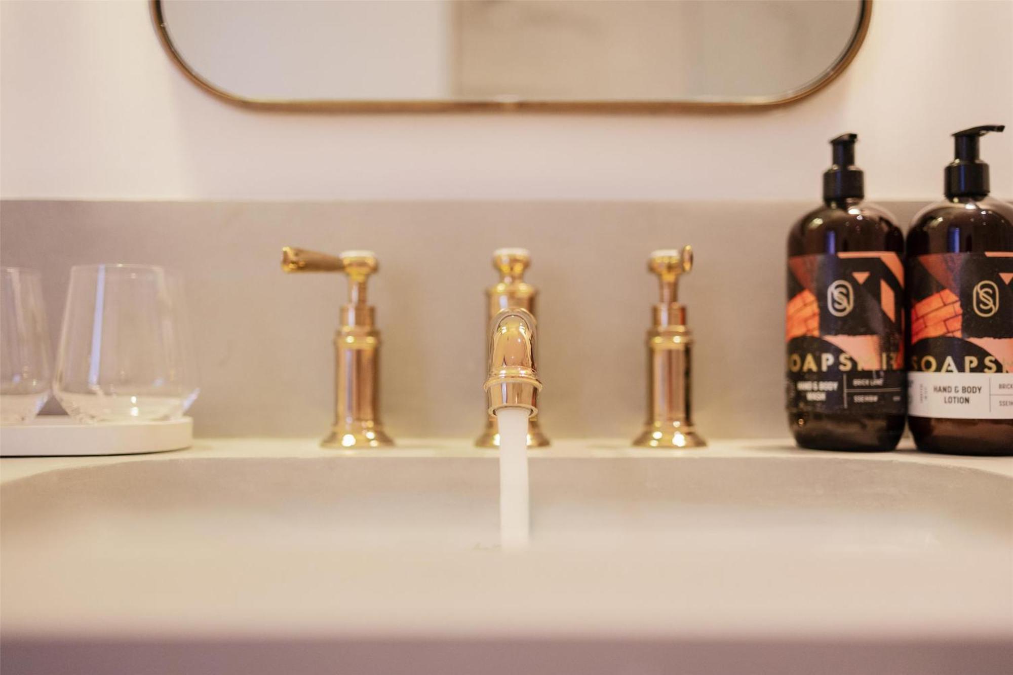 Hart Shoreditch London, Curio Collection By Hilton 4*